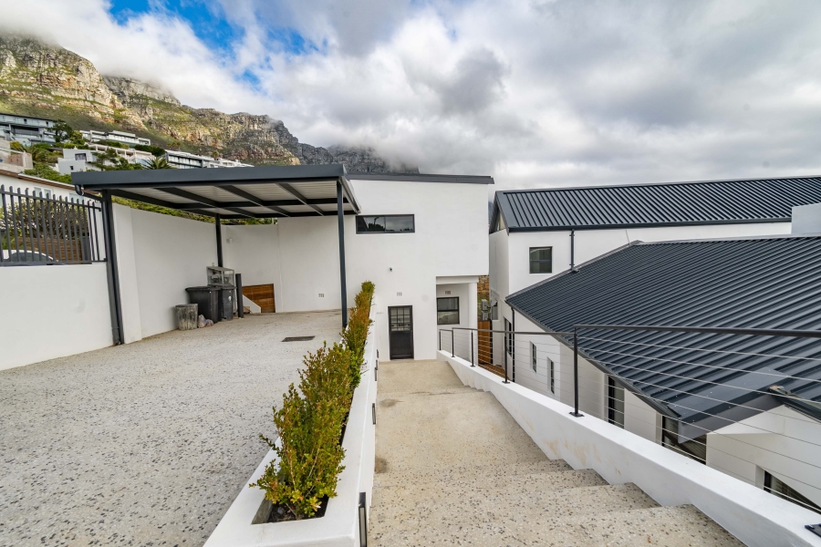 4 Bedroom Property for Sale in Camps Bay Western Cape